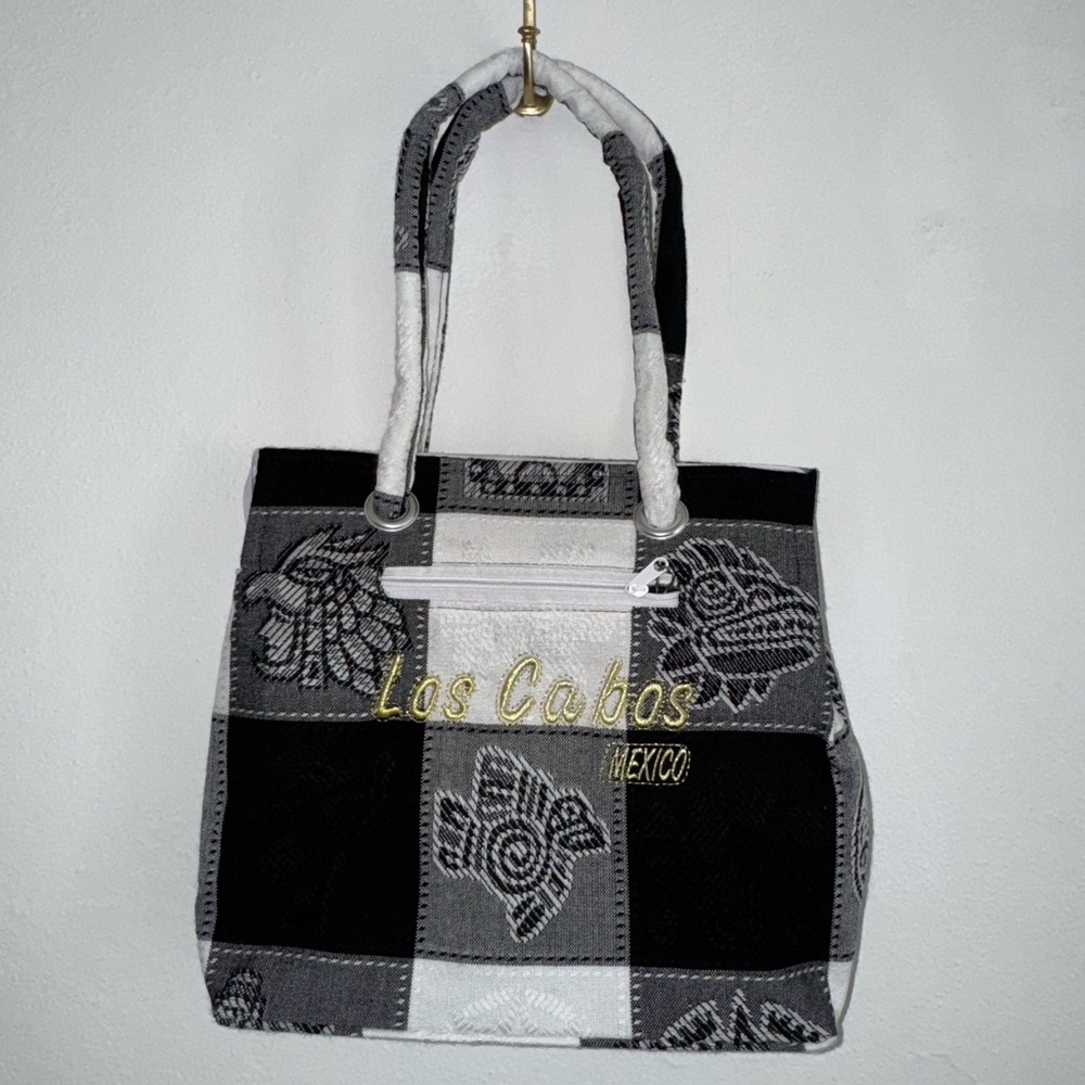 NWT Los Cabo’s Mexico Tote Bag.